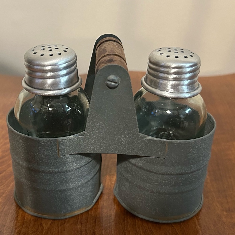Vintage Glass Salt and Pepper Shakers with Metal Holder/Caddy